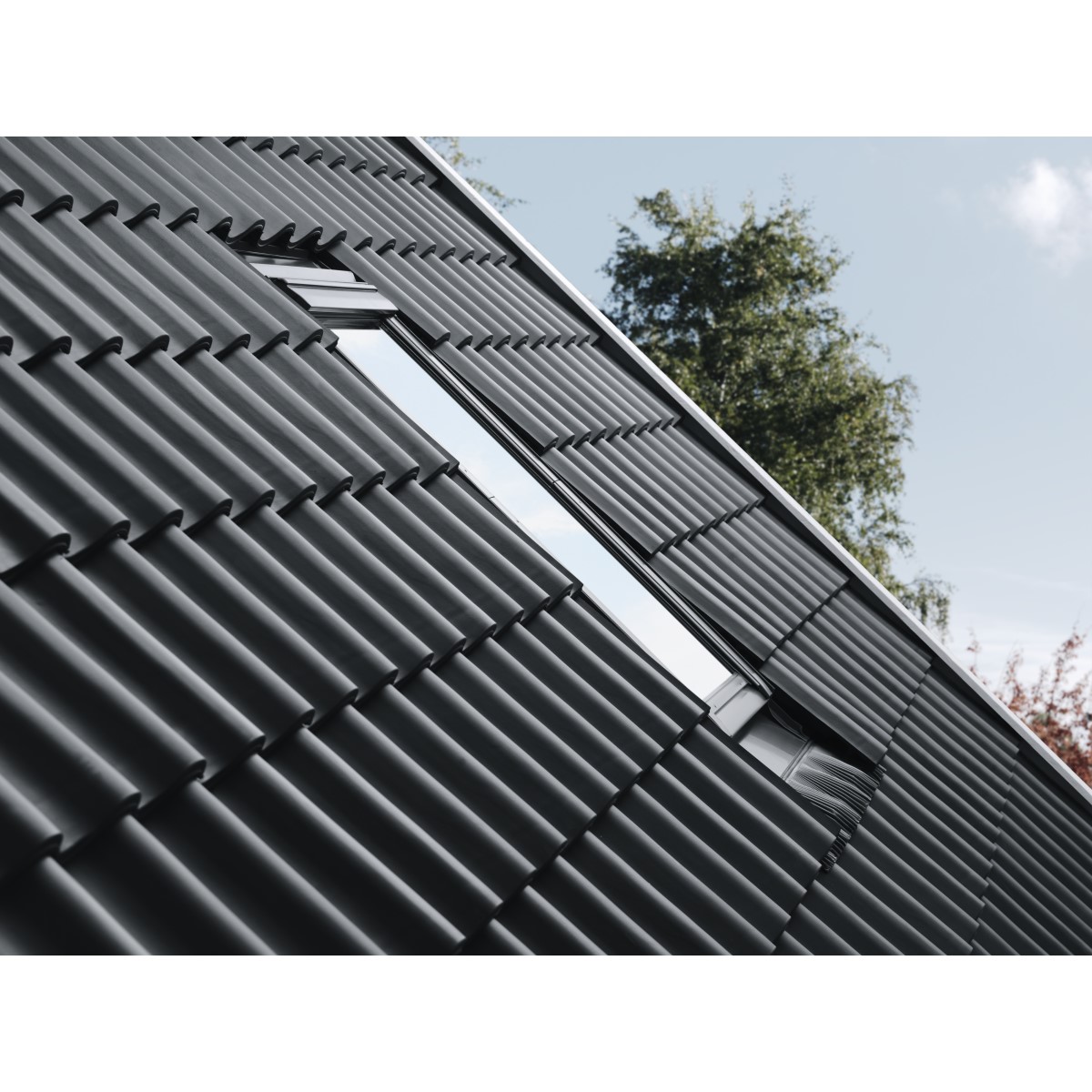 Velux iebūvēšanas komplekts padziļinātai iebūvēšanai ar BDX EDJ