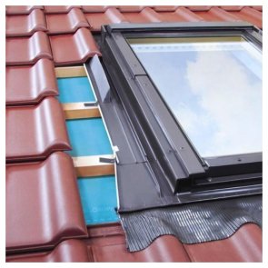 Fakro EZV-A Pieslēgums profilētiem jumta segumiem, 01 55x78cm